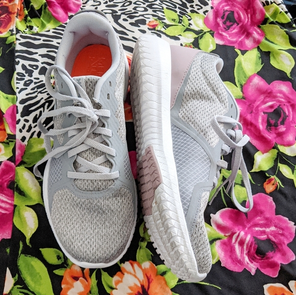 Reebok Shoes - (Reebok) Flexagon Force EF 8941 Silver Sneakers